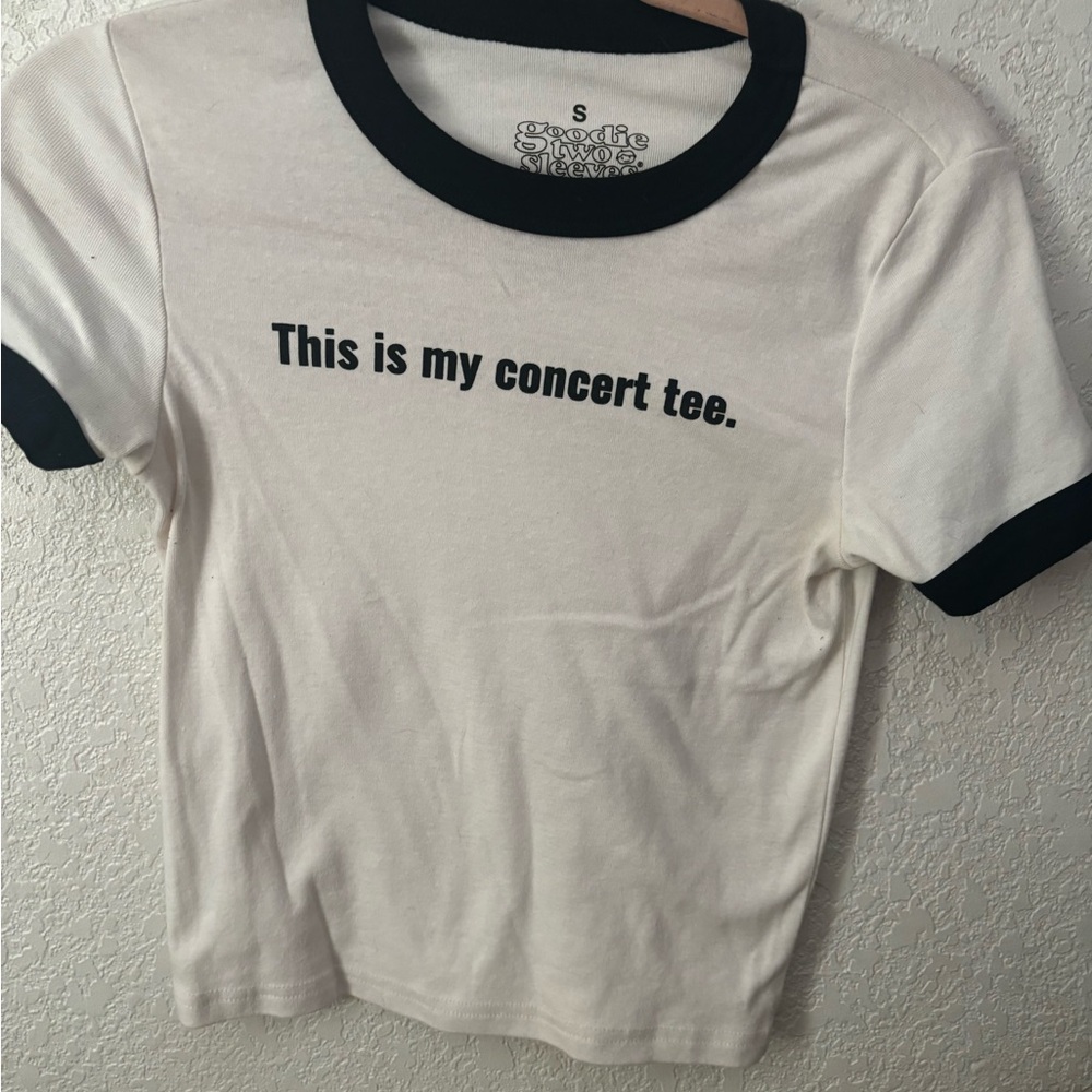 Graphic Ringer Tee with Black Trim